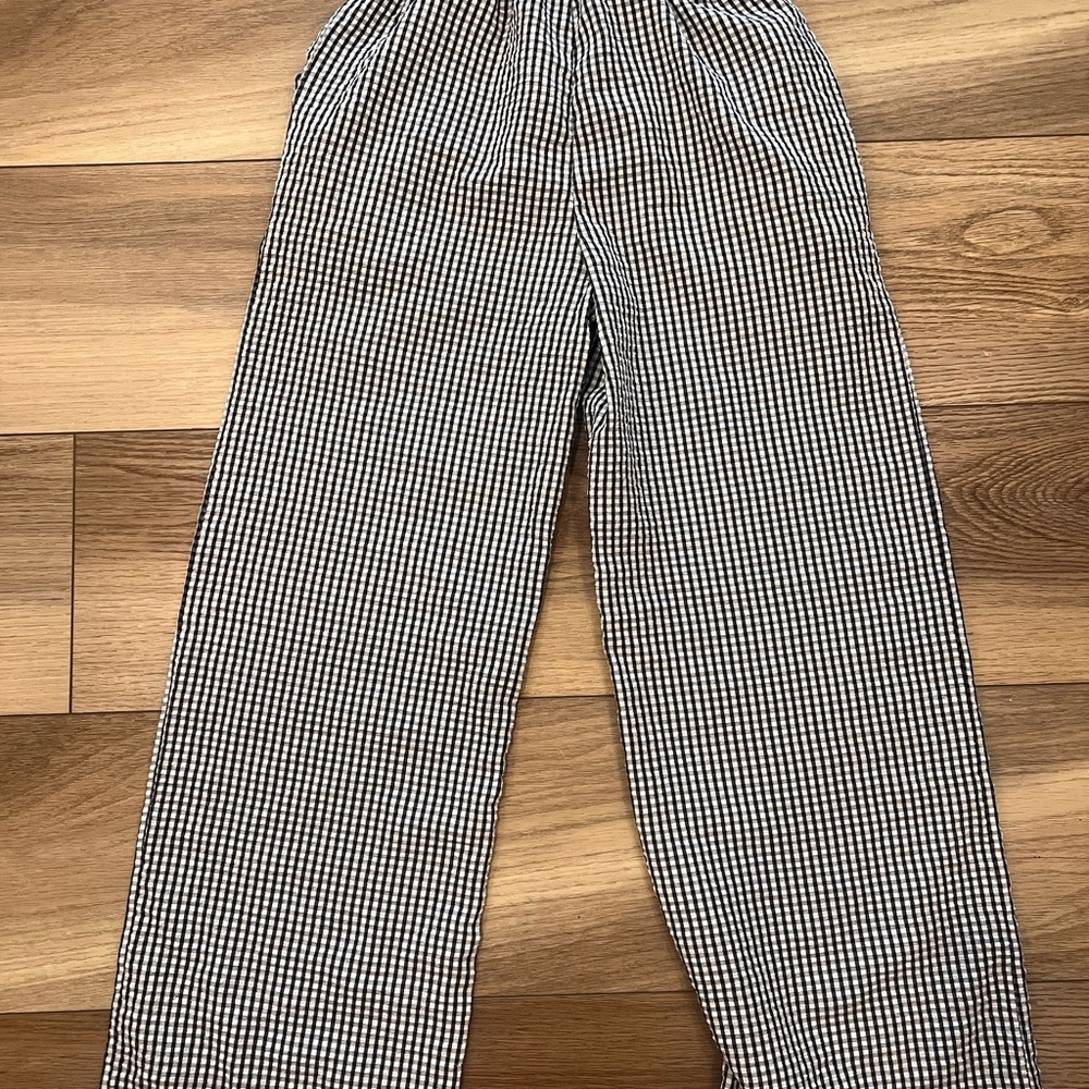 Black and White gingham pants.